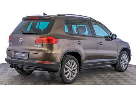 Volkswagen Tiguan I, 2016 год, 2 100 000 рублей, 11 фотография