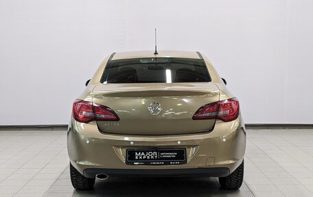 Opel Astra J, 2013 год, 985 000 рублей, 8 фотография