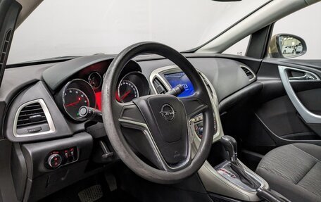 Opel Astra J, 2013 год, 985 000 рублей, 10 фотография