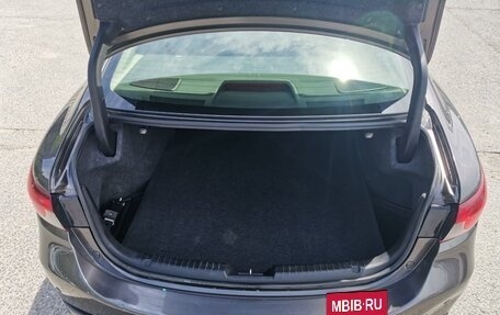 Mazda 6, 2017 год, 1 990 000 рублей, 20 фотография