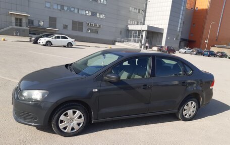 Volkswagen Polo VI (EU Market), 2013 год, 905 000 рублей, 3 фотография