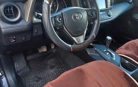Toyota RAV4, 2014 год, 2 470 000 рублей, 15 фотография