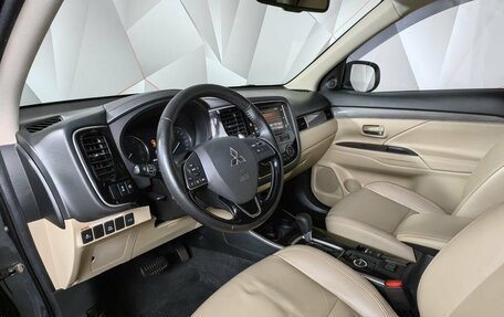 Mitsubishi Outlander III рестайлинг 3, 2019 год, 3 149 000 рублей, 19 фотография
