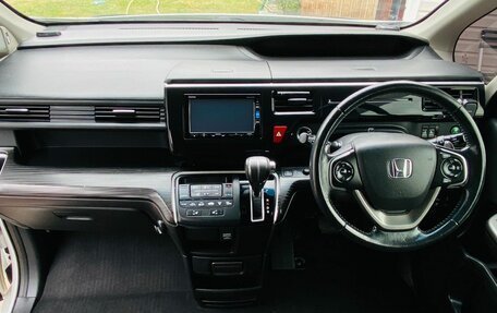Honda Stepwgn IV, 2015 год, 1 850 000 рублей, 11 фотография