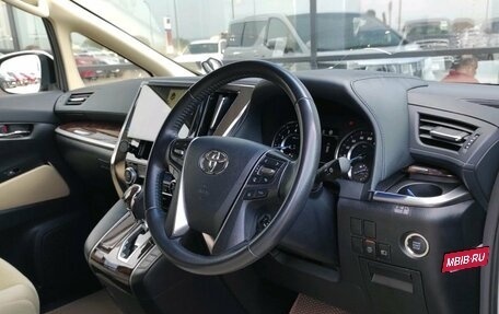 Toyota Alphard III, 2019 год, 4 400 000 рублей, 21 фотография