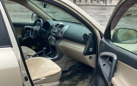 Toyota RAV4, 2006 год, 1 300 000 рублей, 5 фотография