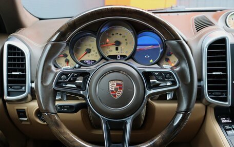 Porsche Cayenne III, 2015 год, 4 999 000 рублей, 7 фотография