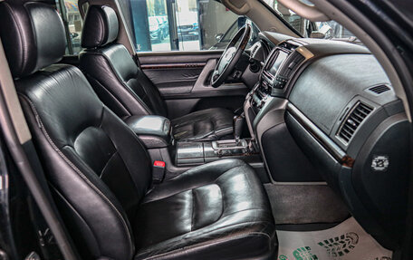Toyota Land Cruiser 200, 2014 год, 4 299 000 рублей, 6 фотография