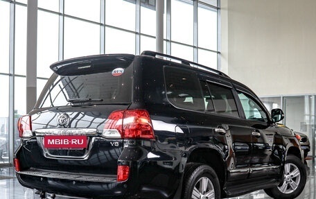 Toyota Land Cruiser 200, 2014 год, 4 299 000 рублей, 3 фотография
