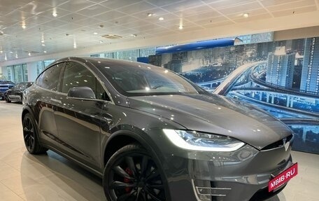 Tesla Model X I, 2018 год, 5 999 000 рублей, 3 фотография