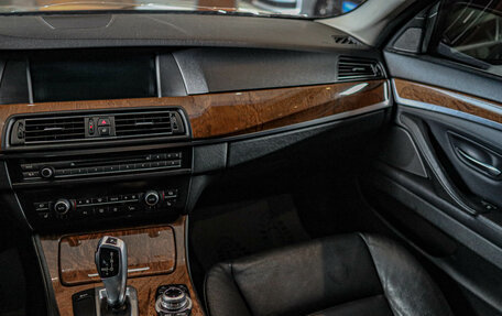 BMW 5 серия, 2010 год, 1 649 000 рублей, 6 фотография