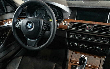 BMW 5 серия, 2010 год, 1 649 000 рублей, 12 фотография