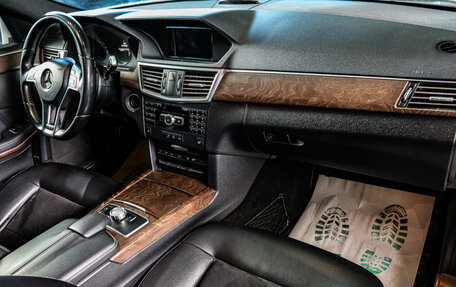 Mercedes-Benz E-Класс, 2012 год, 1 739 000 рублей, 23 фотография