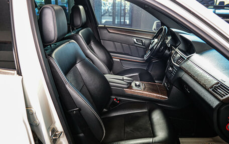 Mercedes-Benz E-Класс, 2012 год, 1 739 000 рублей, 28 фотография
