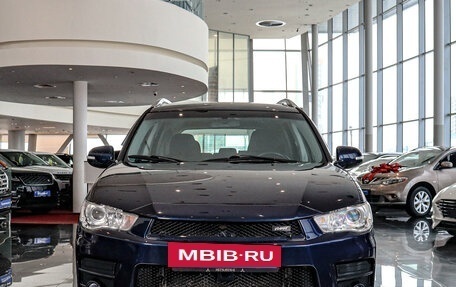 Mitsubishi Outlander III рестайлинг 3, 2010 год, 1 549 000 рублей, 2 фотография