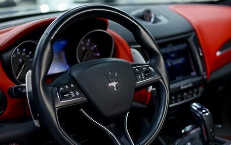 Maserati Levante I, 2020 год, 6 990 000 рублей, 13 фотография
