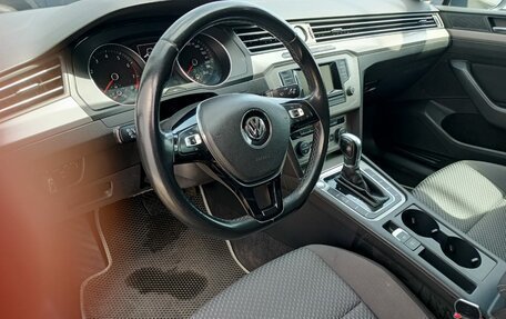 Volkswagen Passat B8 рестайлинг, 2016 год, 1 745 000 рублей, 12 фотография