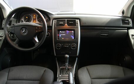 Mercedes-Benz B-Класс, 2011 год, 890 000 рублей, 14 фотография