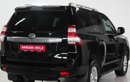 Toyota Land Cruiser Prado 150 рестайлинг 2, 2014 год, 3 599 000 рублей, 5 фотография