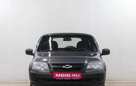 Chevrolet Niva I рестайлинг, 2017 год, 749 000 рублей, 3 фотография
