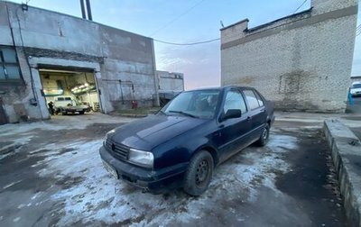 Volkswagen Vento, 1992 год, 100 000 рублей, 1 фотография