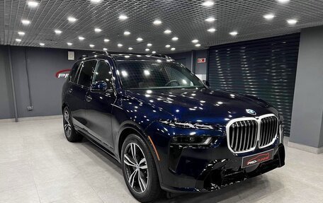 BMW X7, 2022 год, 14 000 000 рублей, 3 фотография