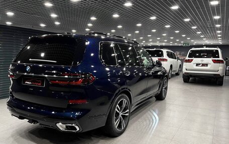 BMW X7, 2022 год, 14 000 000 рублей, 6 фотография