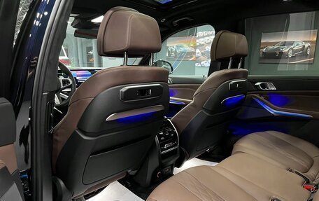 BMW X7, 2022 год, 14 000 000 рублей, 19 фотография