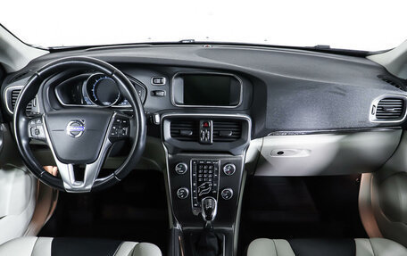 Volvo V40 Cross Country I, 2013 год, 1 498 000 рублей, 11 фотография