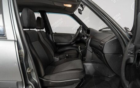 Chevrolet Niva I рестайлинг, 2011 год, 599 000 рублей, 12 фотография