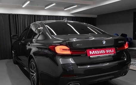 BMW 5 серия, 2023 год, 9 526 847 рублей, 7 фотография