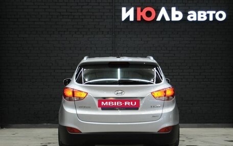 Hyundai ix35 I рестайлинг, 2010 год, 1 400 000 рублей, 2 фотография