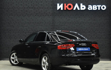 Audi A4, 2014 год, 1 690 000 рублей, 13 фотография