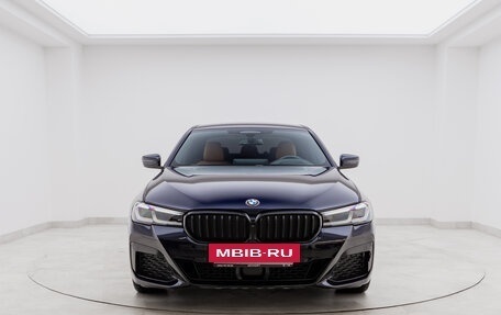 BMW 5 серия, 2021 год, 8 490 000 рублей, 2 фотография