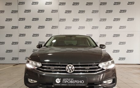 Volkswagen Passat B8 рестайлинг, 2020 год, 2 517 000 рублей, 2 фотография