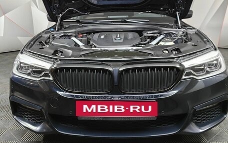 BMW 5 серия, 2018 год, 4 795 700 рублей, 10 фотография