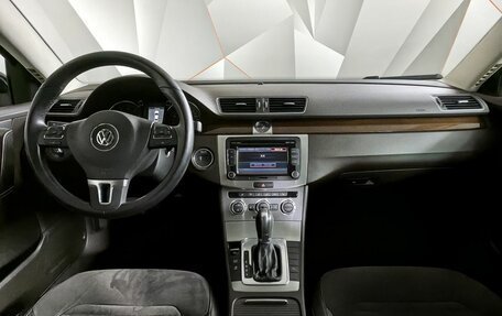 Volkswagen Passat B7, 2013 год, 1 698 000 рублей, 14 фотография