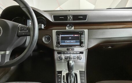 Volkswagen Passat B7, 2013 год, 1 698 000 рублей, 15 фотография