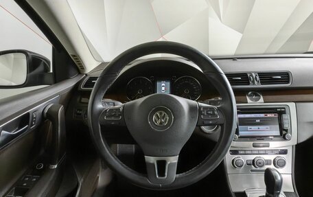 Volkswagen Passat B7, 2013 год, 1 698 000 рублей, 20 фотография