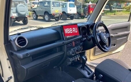 Suzuki Jimny, 2019 год, 2 150 001 рублей, 14 фотография
