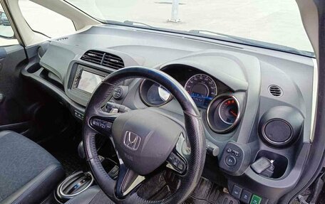 Honda Fit Shuttle I рестайлинг, 2014 год, 1 299 995 рублей, 10 фотография