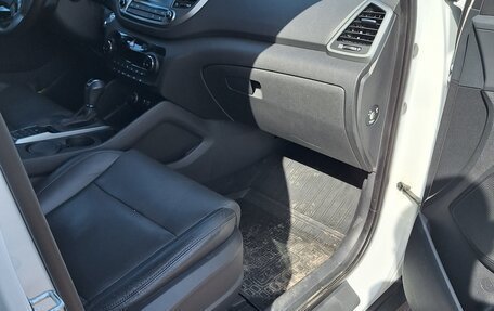 Hyundai Tucson III, 2017 год, 2 350 000 рублей, 7 фотография