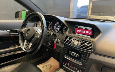 Mercedes-Benz E-Класс, 2013 год, 2 400 000 рублей, 14 фотография