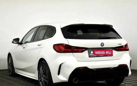 BMW 1 серия, 2020 год, 2 780 000 рублей, 6 фотография