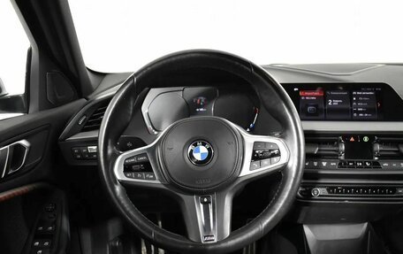 BMW 1 серия, 2020 год, 2 780 000 рублей, 13 фотография