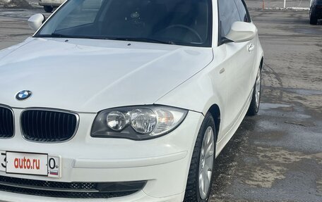 BMW 1 серия, 2010 год, 850 000 рублей, 4 фотография
