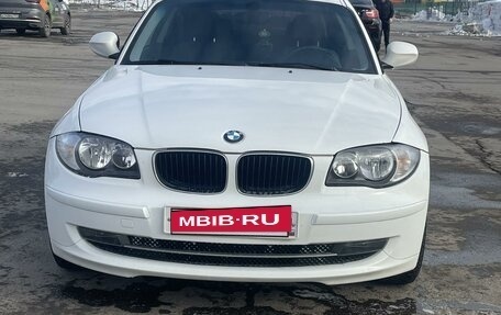 BMW 1 серия, 2010 год, 850 000 рублей, 3 фотография