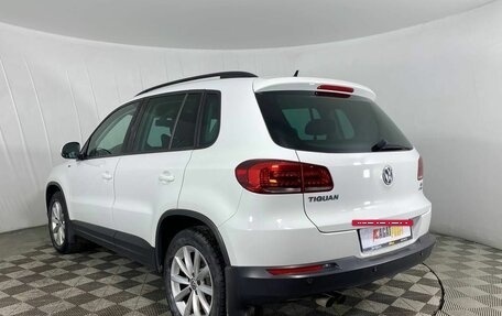 Volkswagen Tiguan I, 2016 год, 1 769 000 рублей, 7 фотография