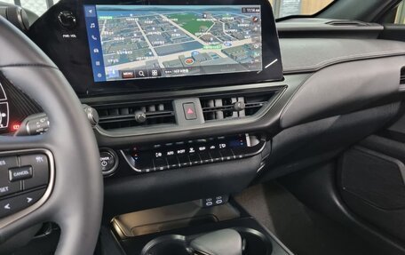 Lexus UX I, 2023 год, 5 300 000 рублей, 9 фотография