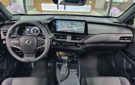 Lexus UX I, 2023 год, 5 300 000 рублей, 5 фотография